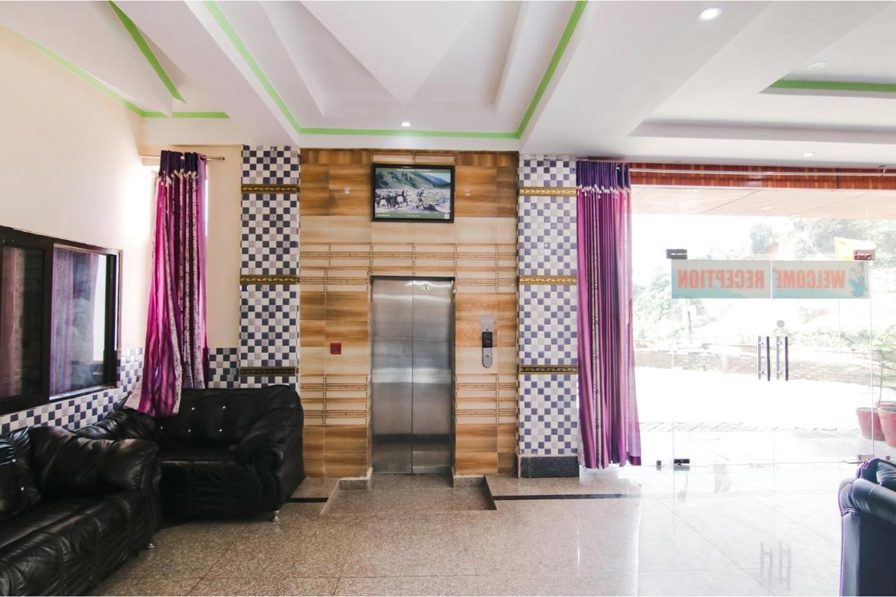 Fabhotel Prime Wonder World Resort 다람샬라 외부 사진